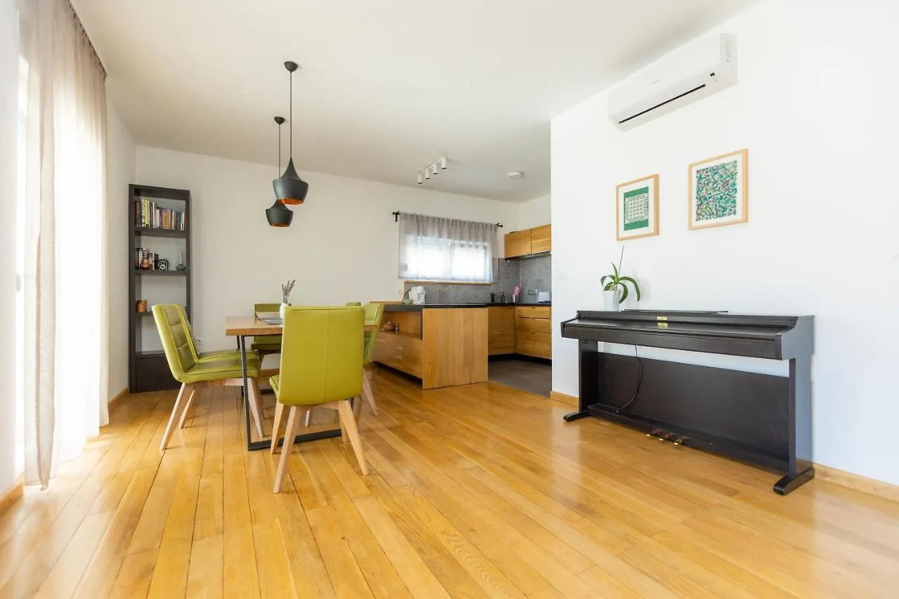 Home Sweet Apartments
