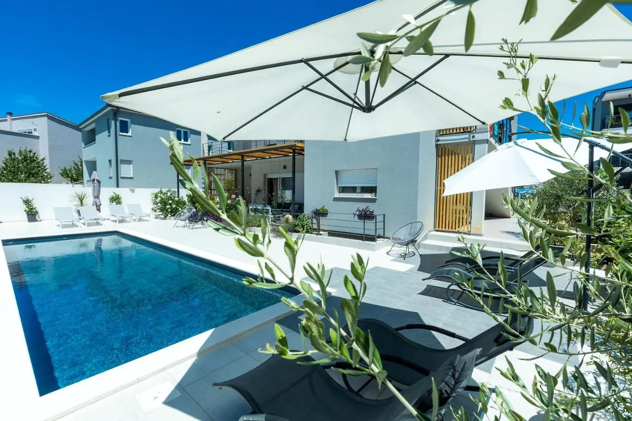 Home Sweet Apartments 0*, Zadar