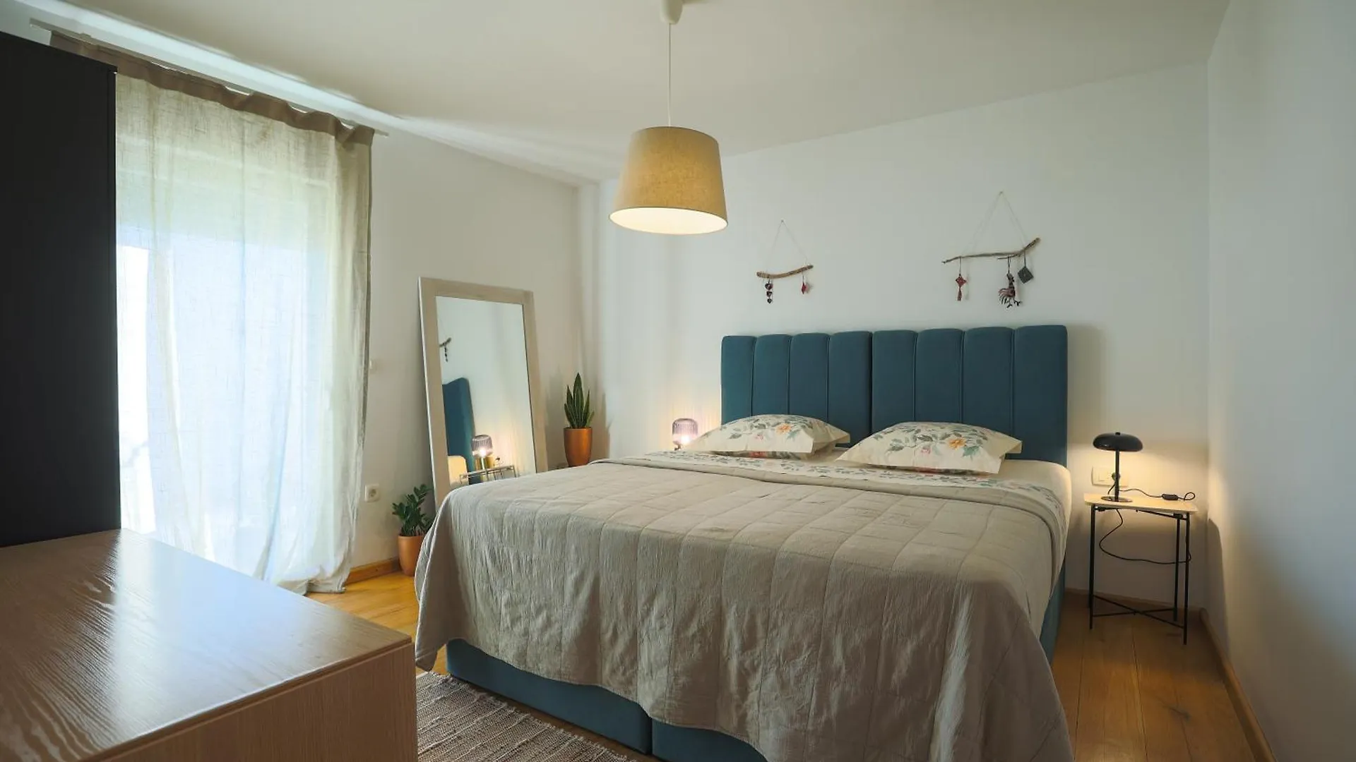 Home Sweet Apartments 자다르