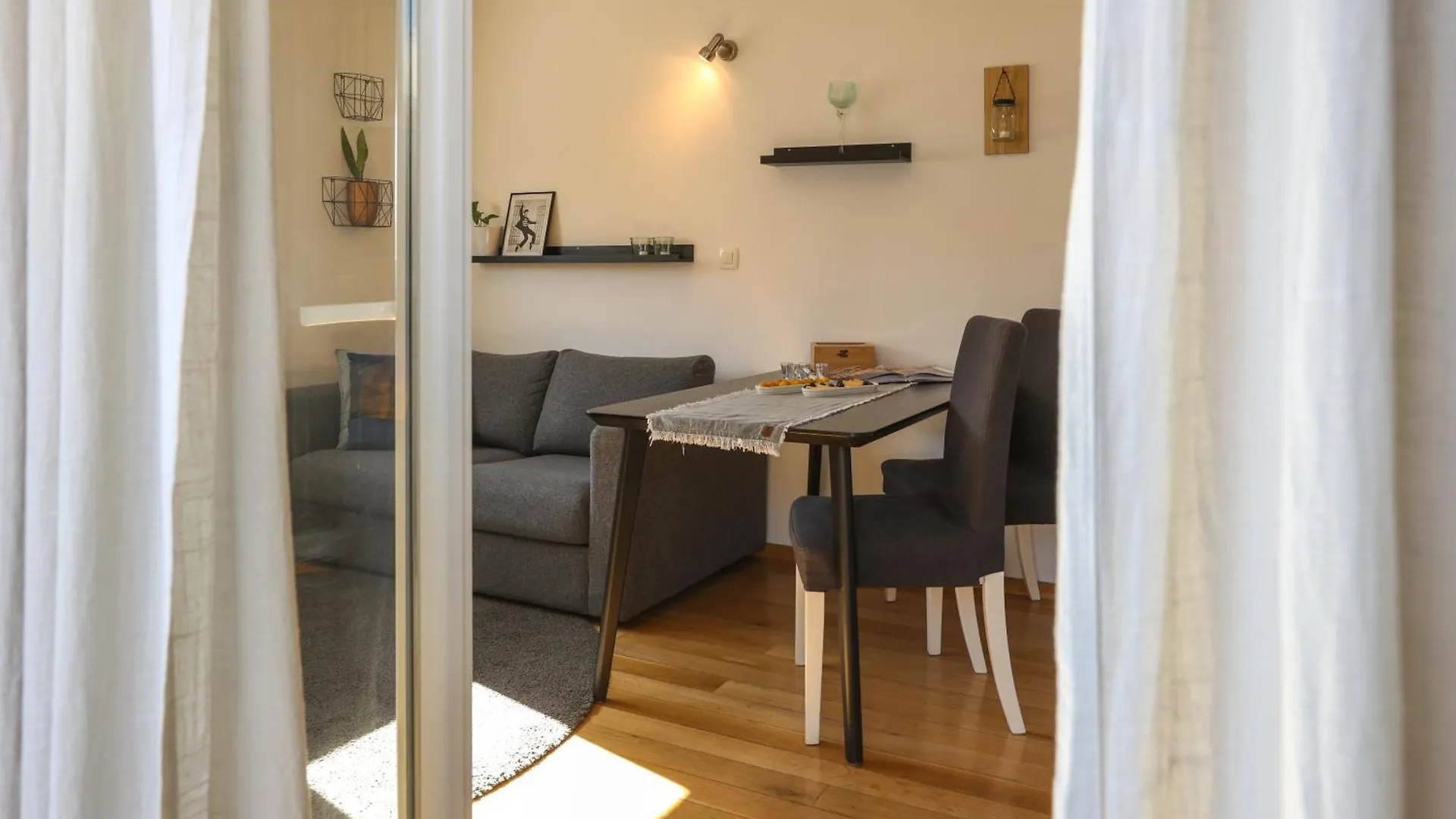 Home Sweet Apartments