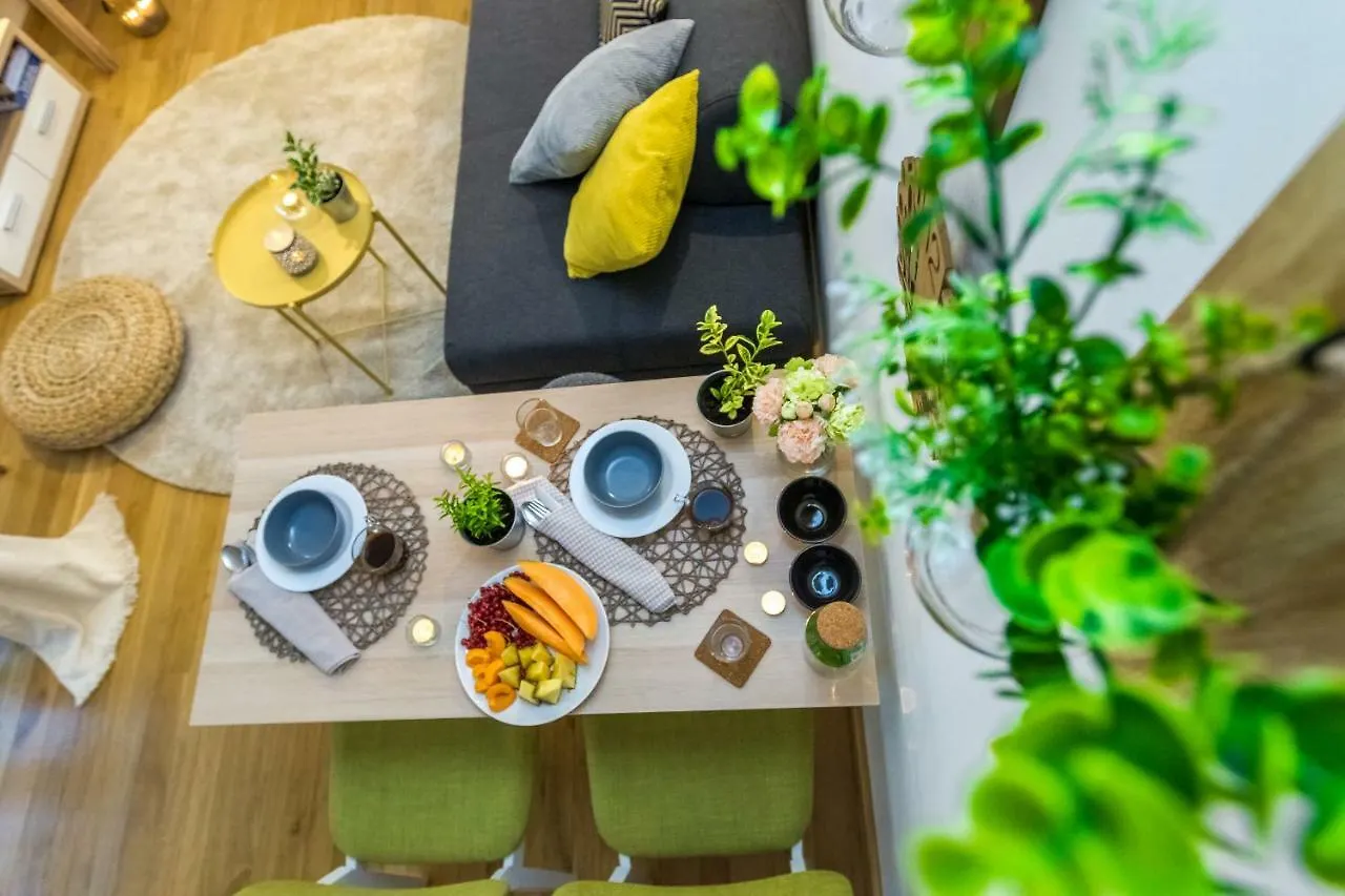 Home Sweet Apartments 자다르 0*,  크로아티아